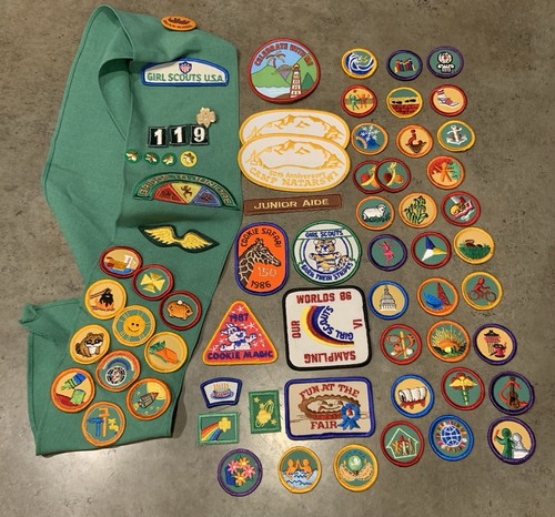 Vtg girl scouts - scouts, 80’s